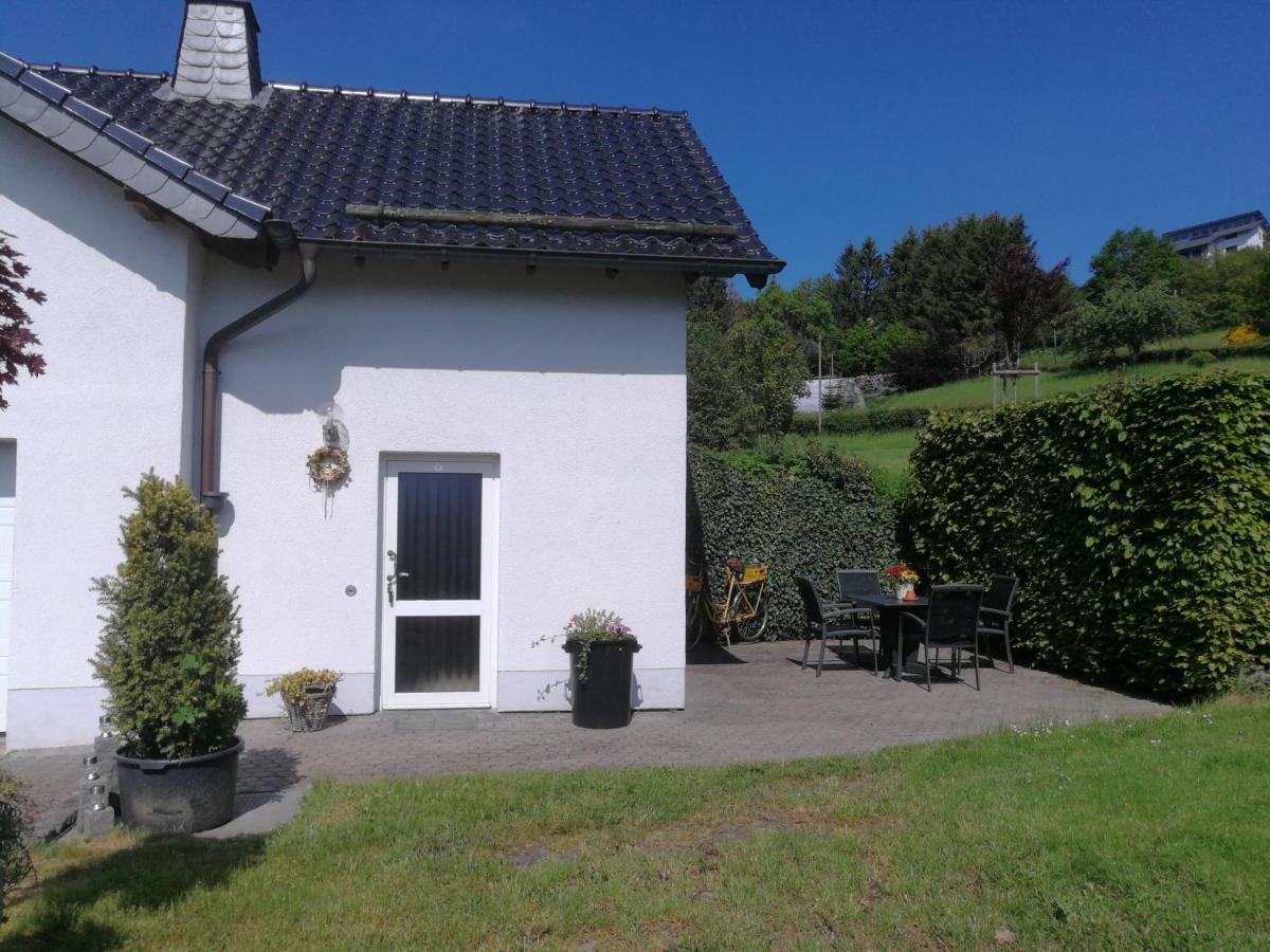 Ferienwohnung Gross B Schleiden Exteriör bild